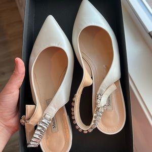 Size 7 Marina Rinaldi white pearl flats